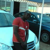 Giggs Awene