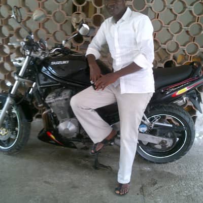 Akapo sunday 