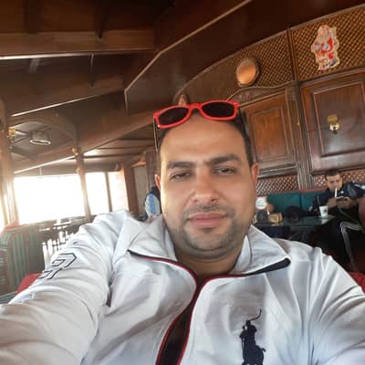 خالد سرور