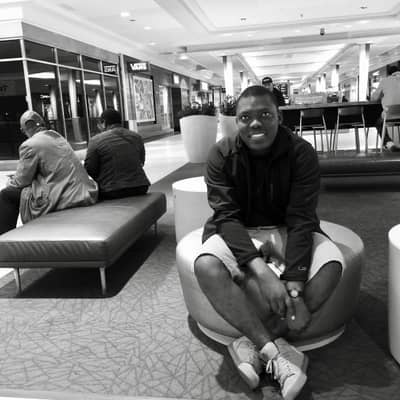 Oluwachei 