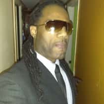 ReggieMr.100
