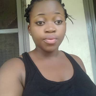 Ekua Ampomah