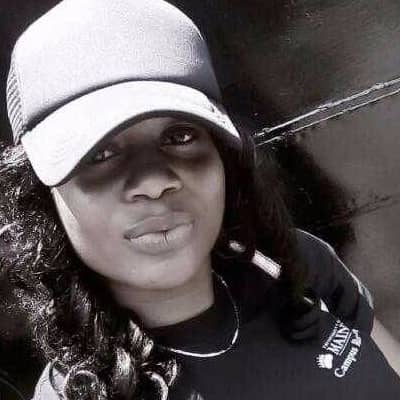 UJ