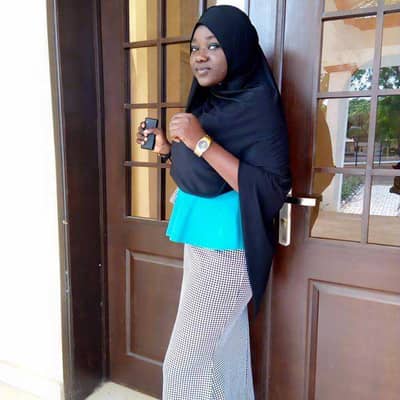 Oyewole nafisah