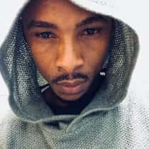 Tumi