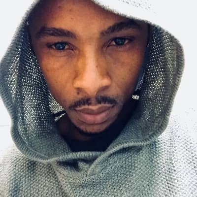 Tumi
