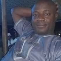 Dr Adeyemi
