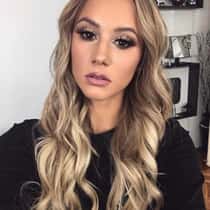 Angelina411