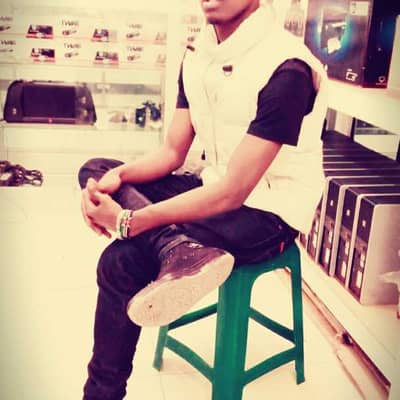 Young hanad