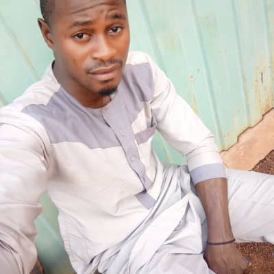 Oyeniyi. P