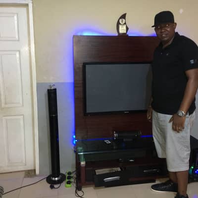 Seun Saraye