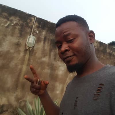Oluwatosin89