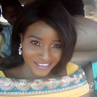 Omolola