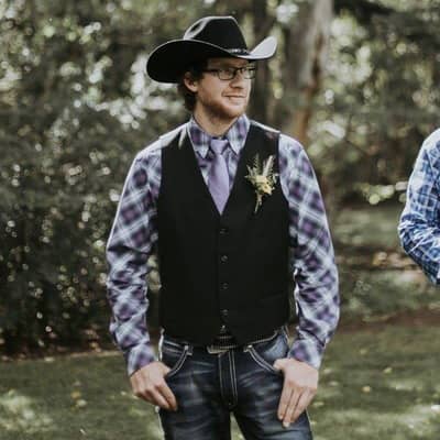 Dustin