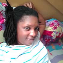 Uzee