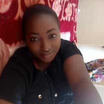 Queen dee