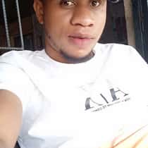 Alex077