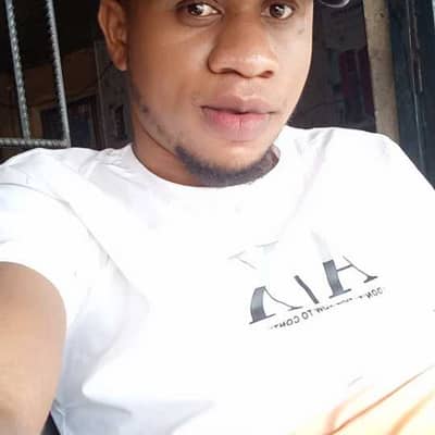 Alex077