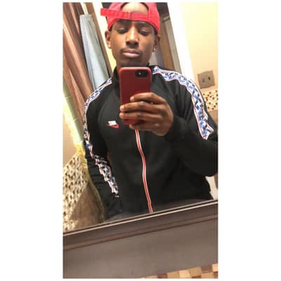 Damarious18