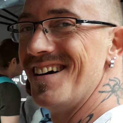 Cutewhiteboy