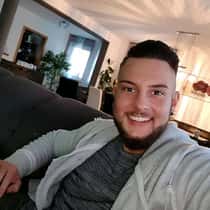 Tom