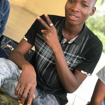 adeshola