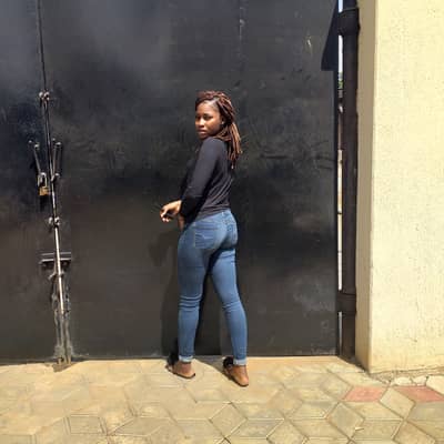 Pretty_Eva