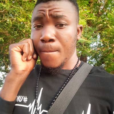 Chris Obi