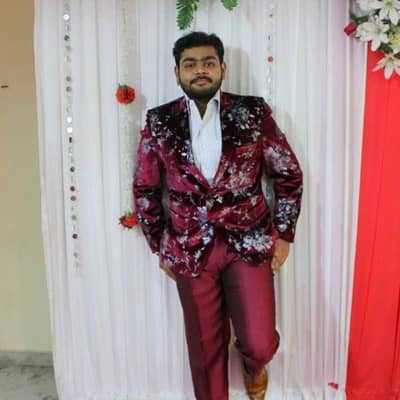Tej Shubnigar