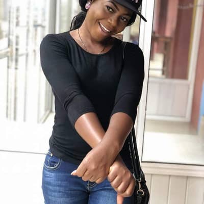Adesola vikky