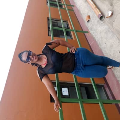Miss B