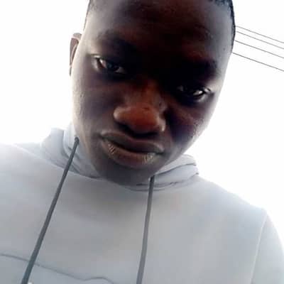 Ola BLACKBOI