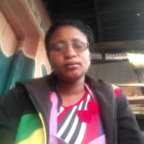 Evelyne