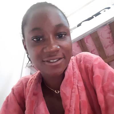 Sophia owumi