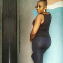 QueenB