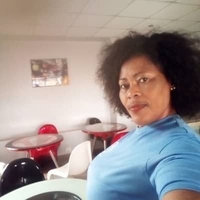 Dora .E. Sewor
