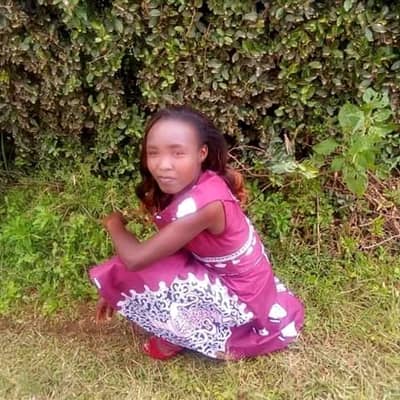 Ruth kamuru
