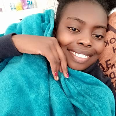 Ruth mbewa
