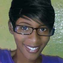 Flora Auma