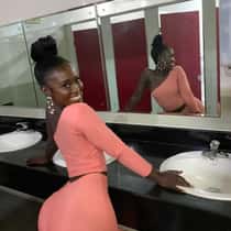 obaapa esther