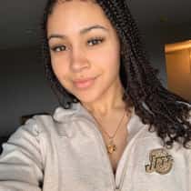 Mia