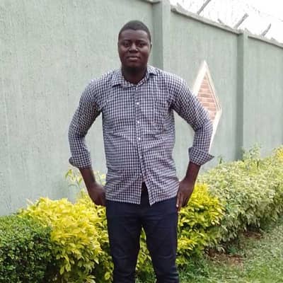 Moses Olu