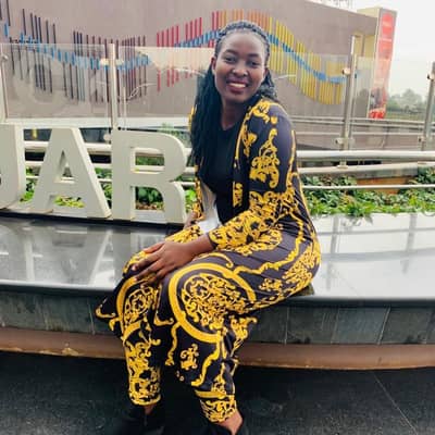 Ezzy Eznah Anyona