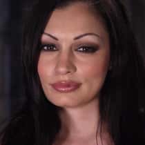 clara gifty