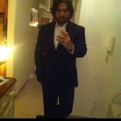 Mr Jones