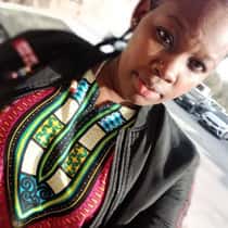 Evelyne