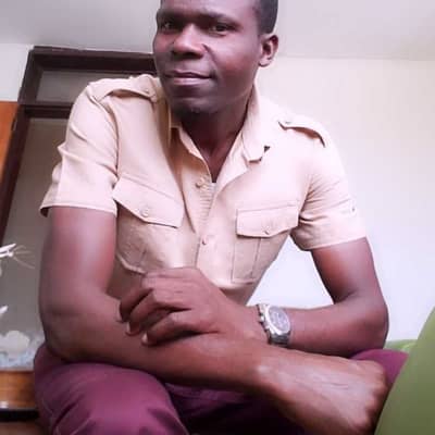 JUNIOR