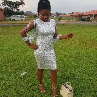 Pretty queen