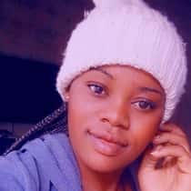 Nayomi 🥰