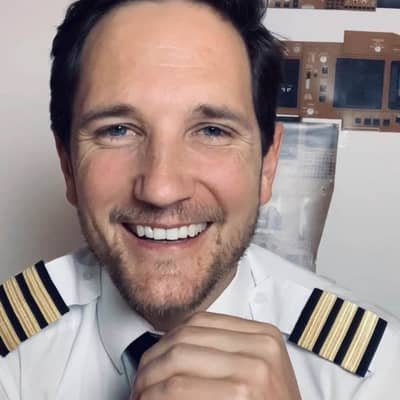 mark Robert